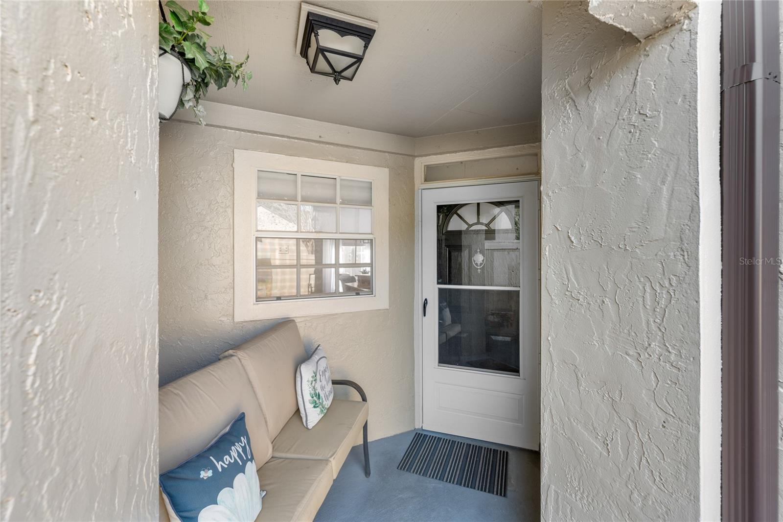 1523 FARRINDON CIRCLE 1523