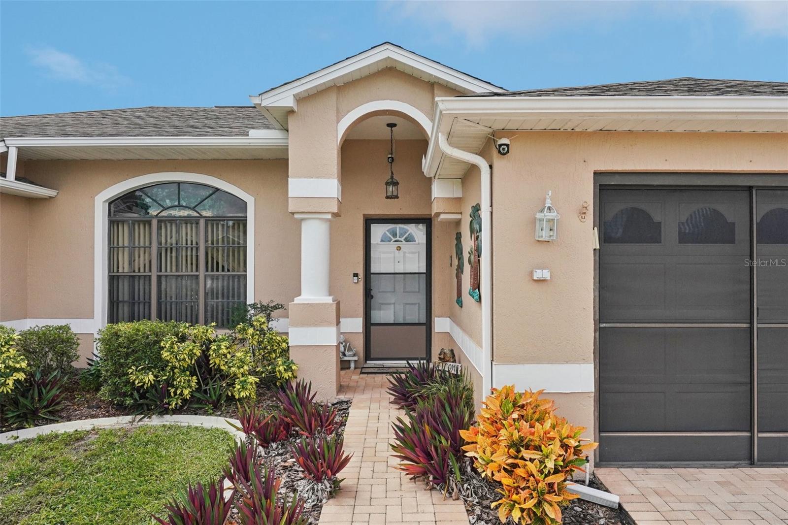 FAIRWAY OAKS - Residential