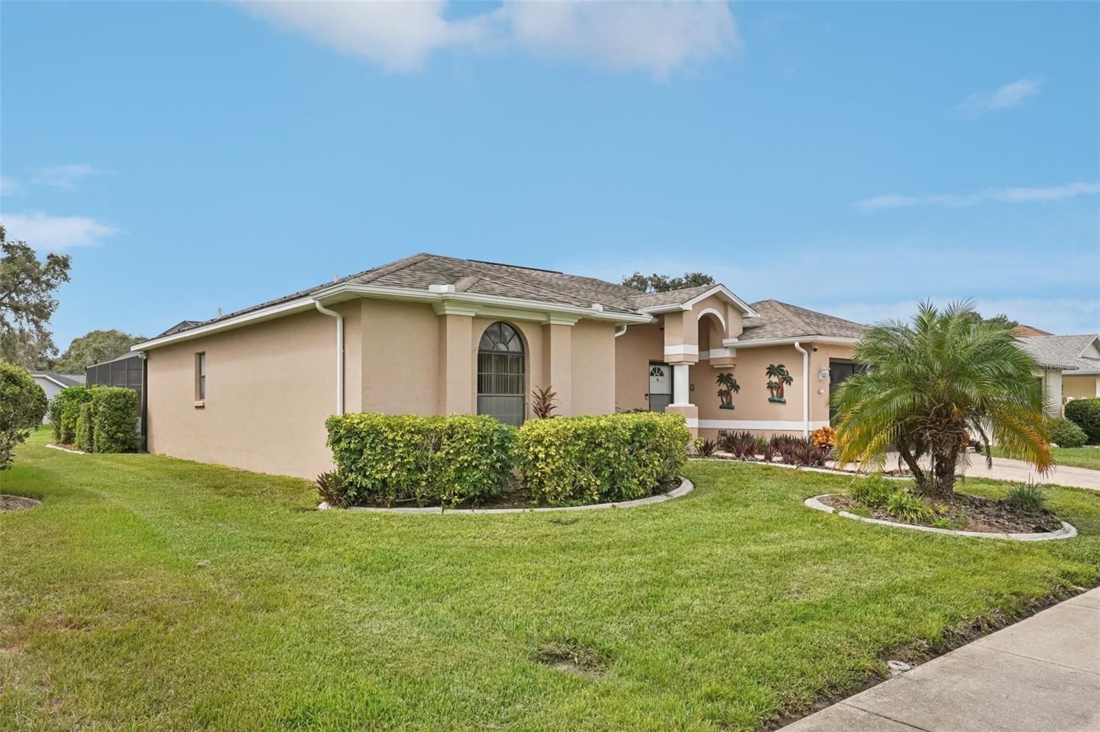 FAIRWAY OAKS - Residential
