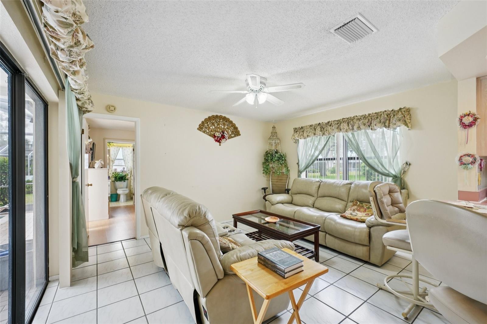 FAIRWAY OAKS - Residential