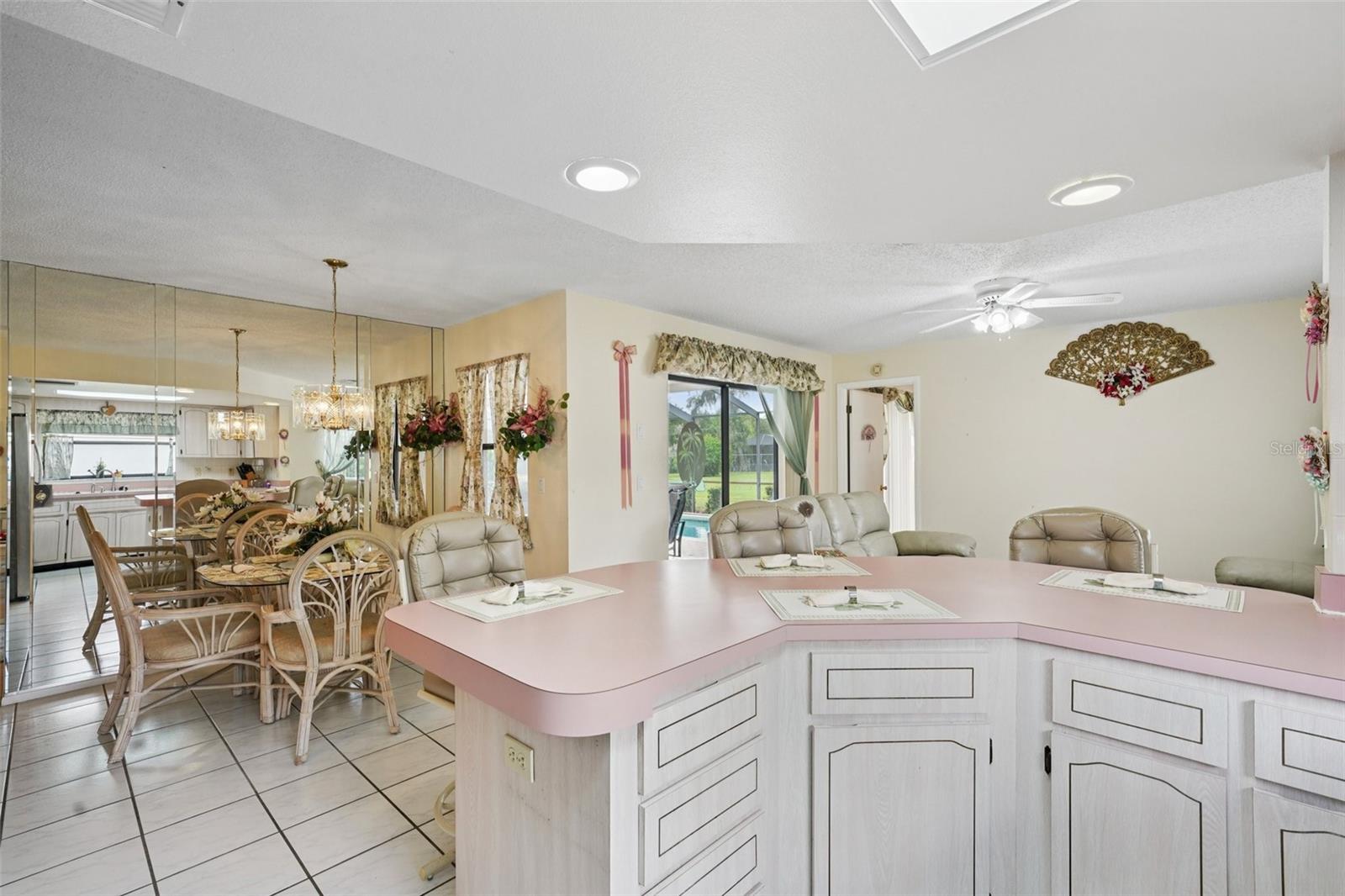 FAIRWAY OAKS - Residential