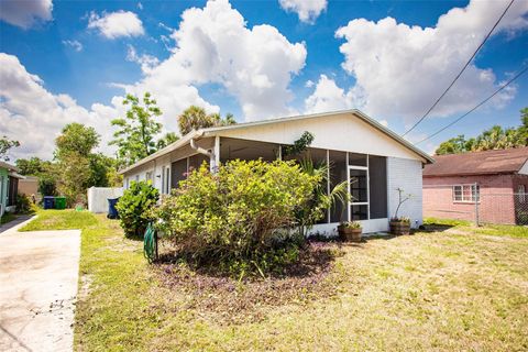 2403 E OSBORNE AVENUE TAMPA FL 33610