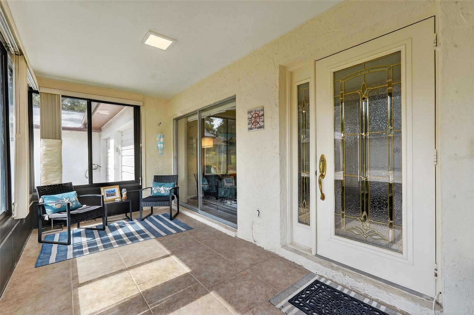 VILLA CONDO I - Residential
