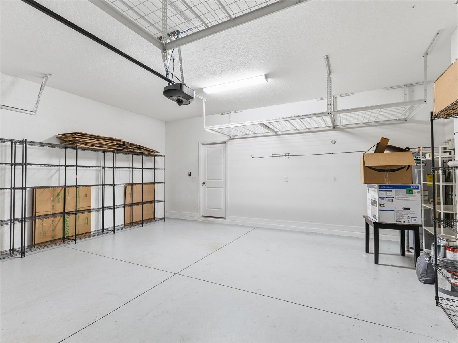 HIDDEN OAKS TWNHMS - Residential Lease