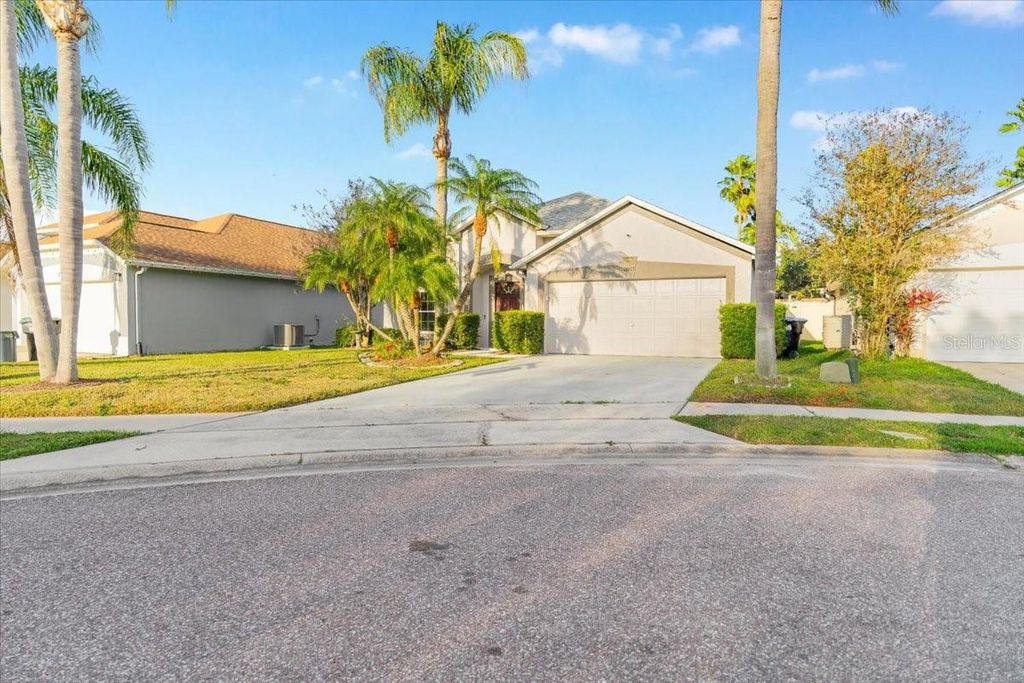 Photo of 13923 Tallowridge Court, Orlando, FL 32837 (MLS # O6402062)