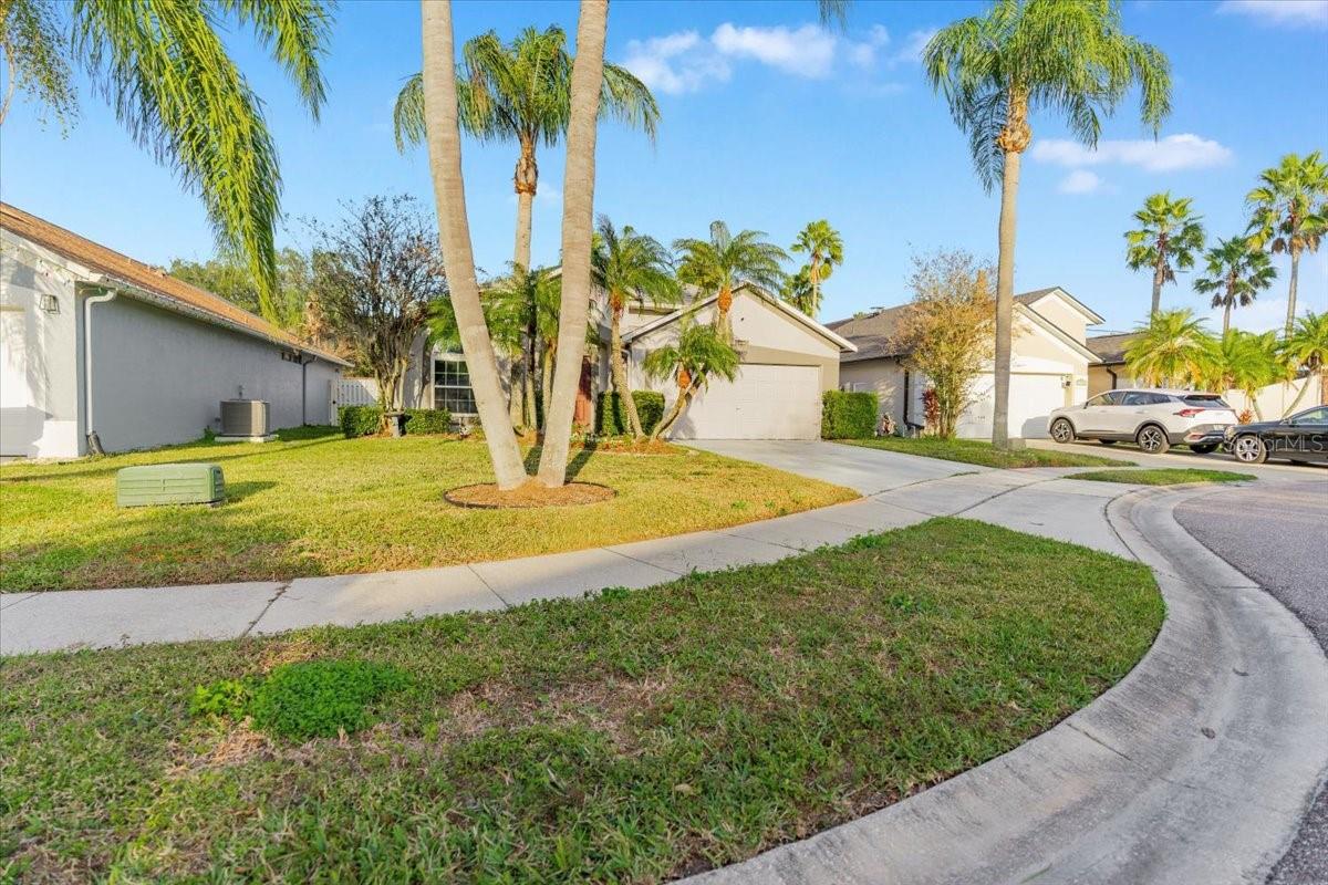 HUNTERS CREEK TR 350 PH 01 - Residential