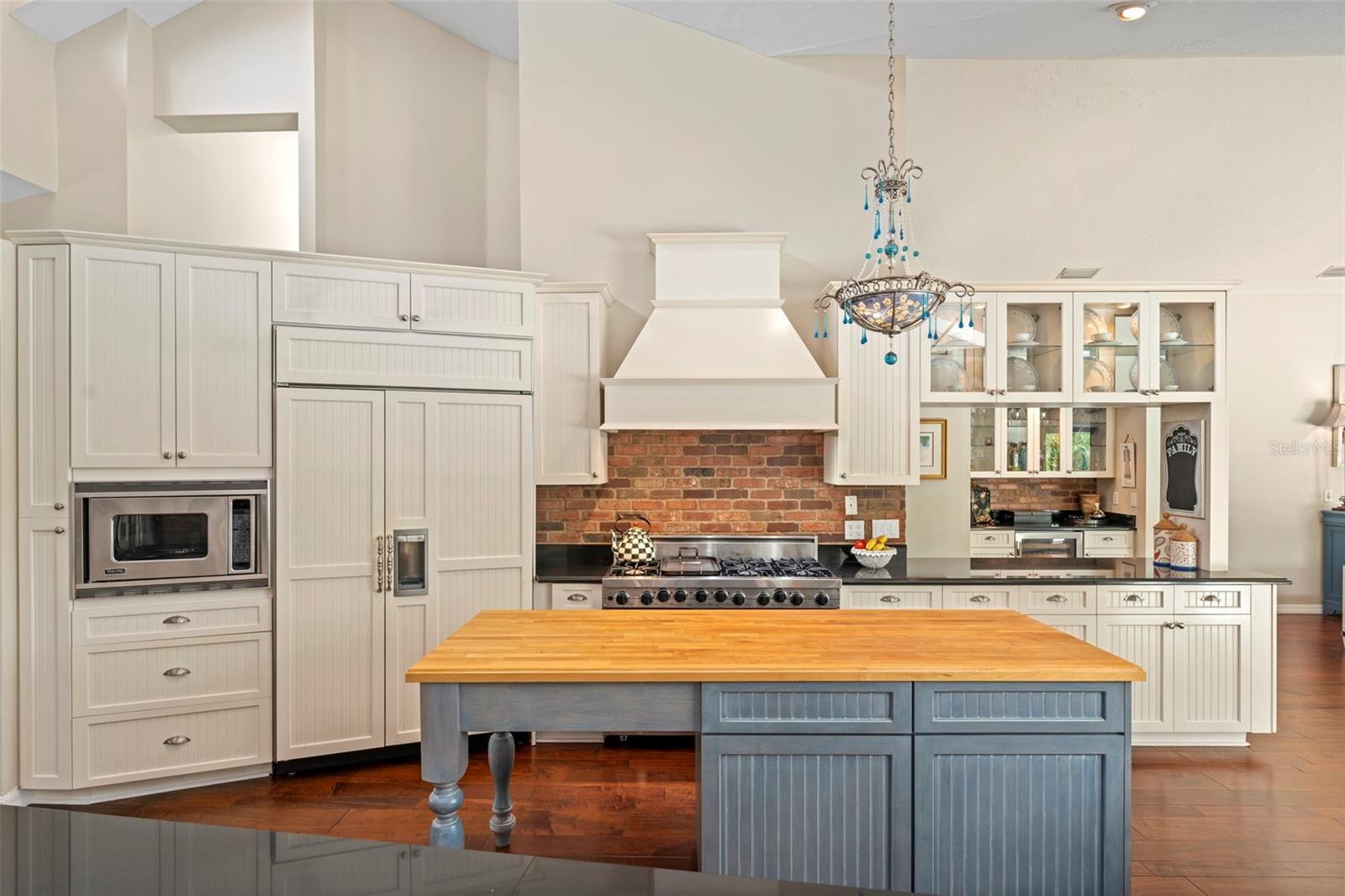 DREAM ISLAND - Residential