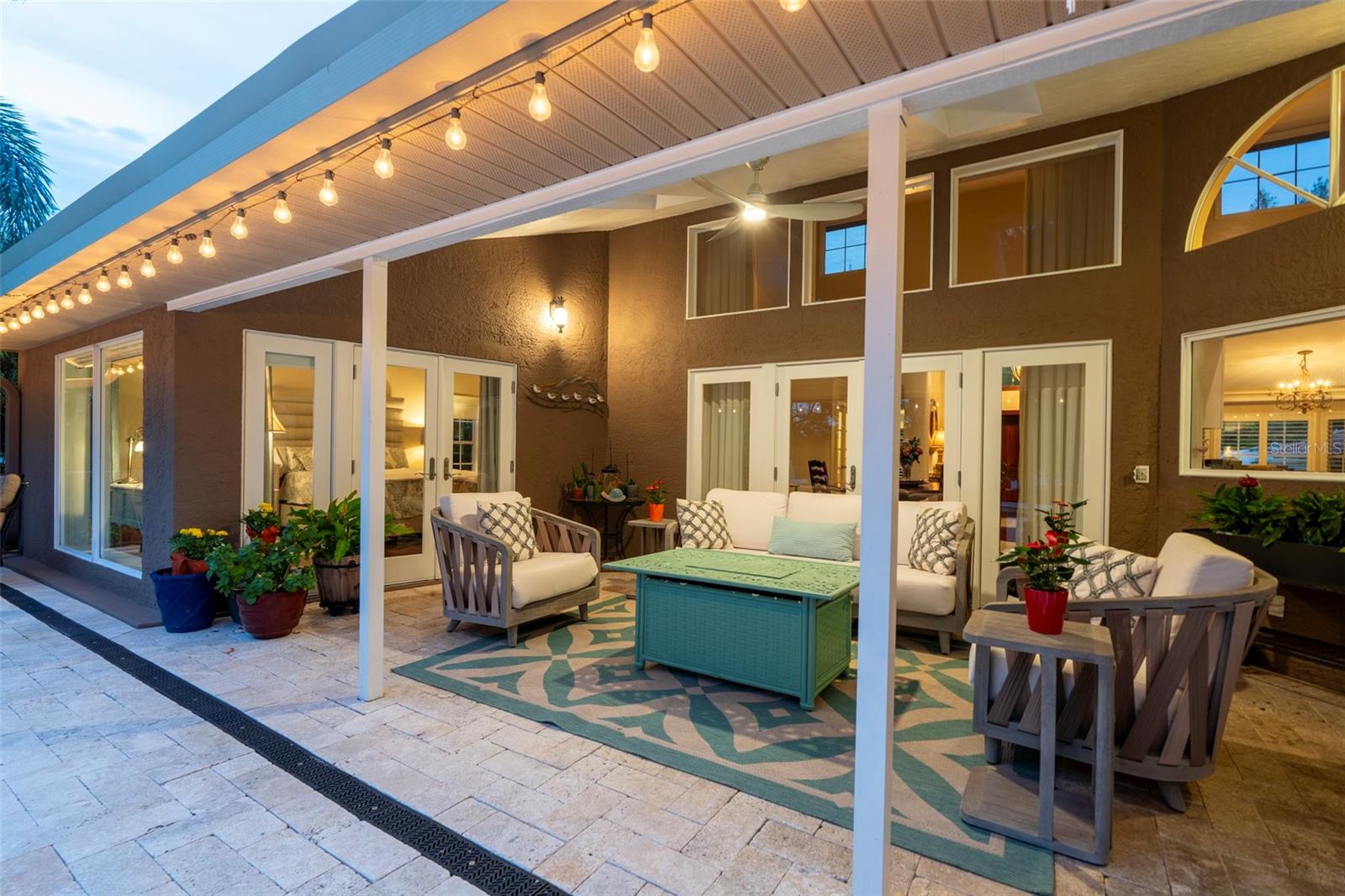 DREAM ISLAND - Residential