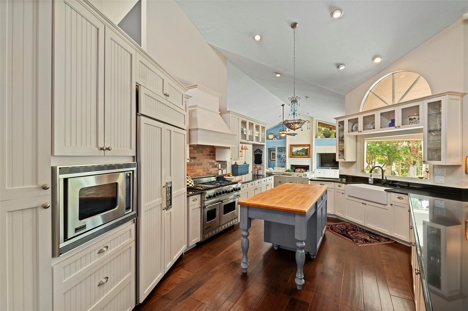 DREAM ISLAND - Residential