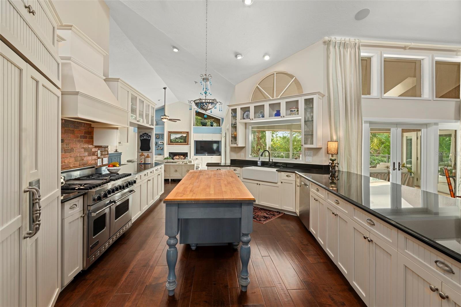 DREAM ISLAND - Residential