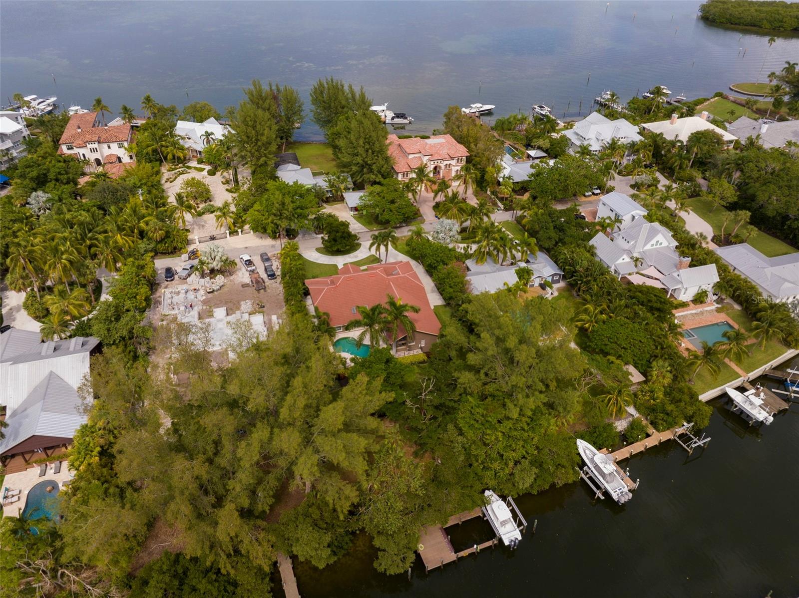 DREAM ISLAND - Residential