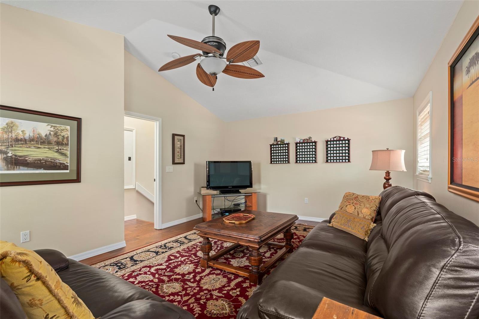 DREAM ISLAND - Residential