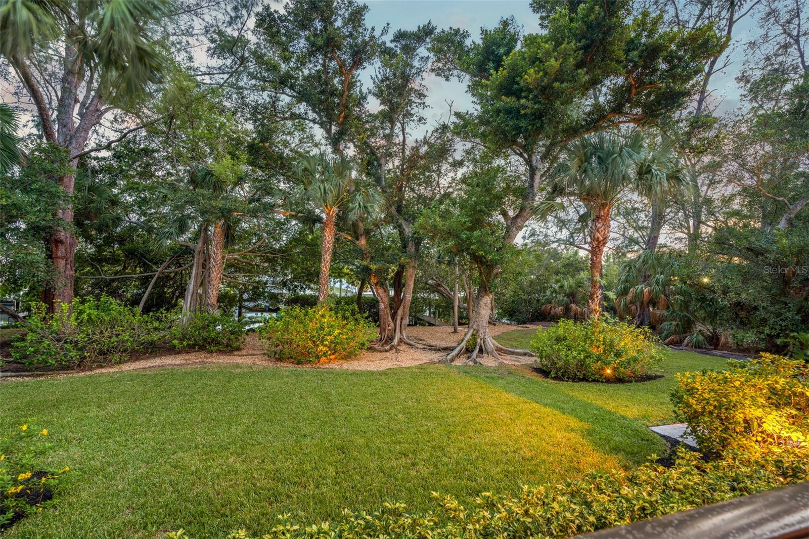 DREAM ISLAND - Residential