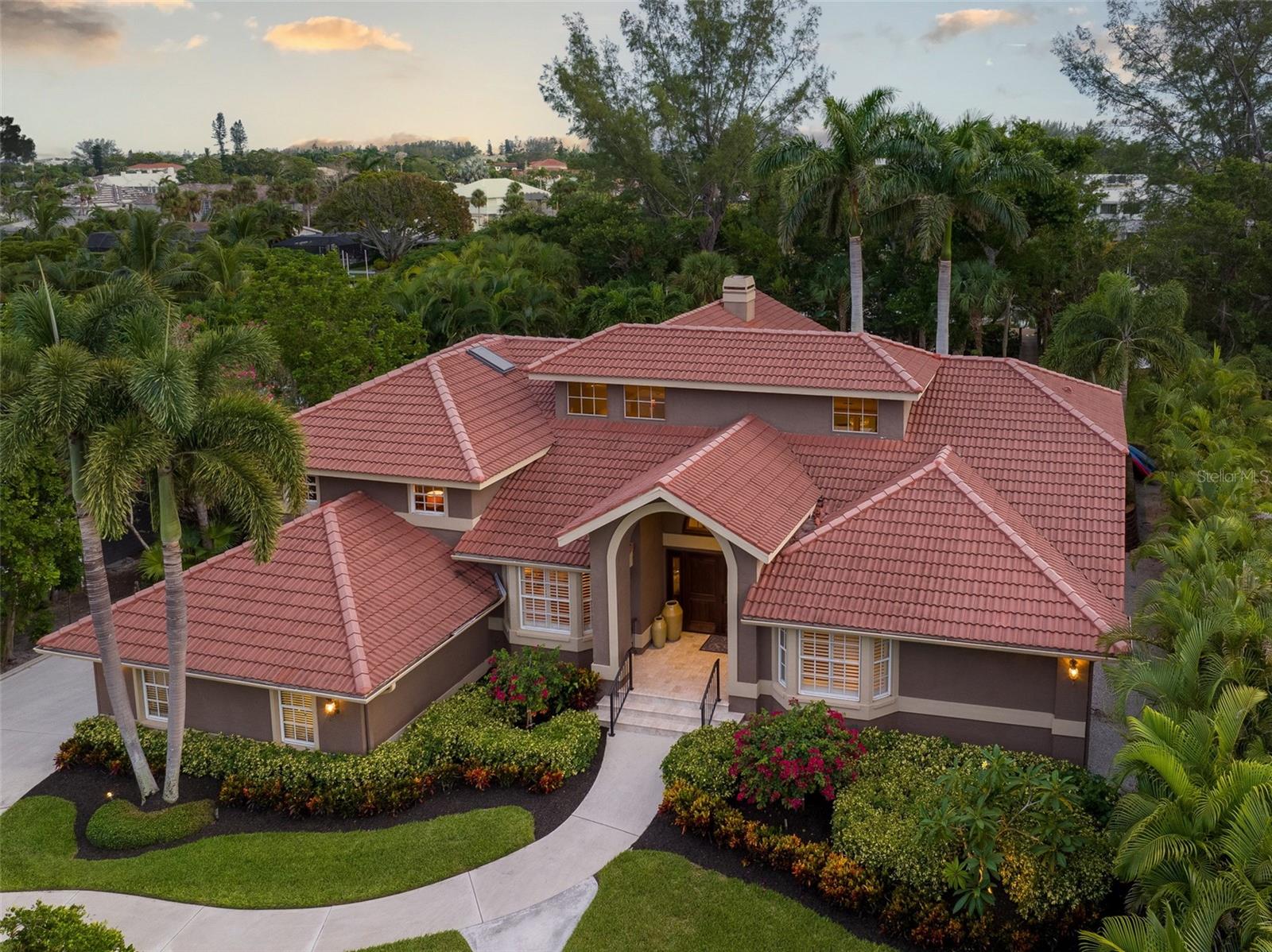 DREAM ISLAND - Residential