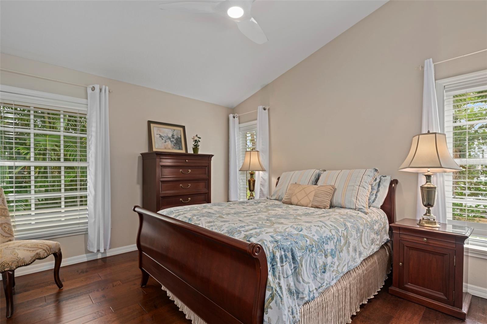 DREAM ISLAND - Residential