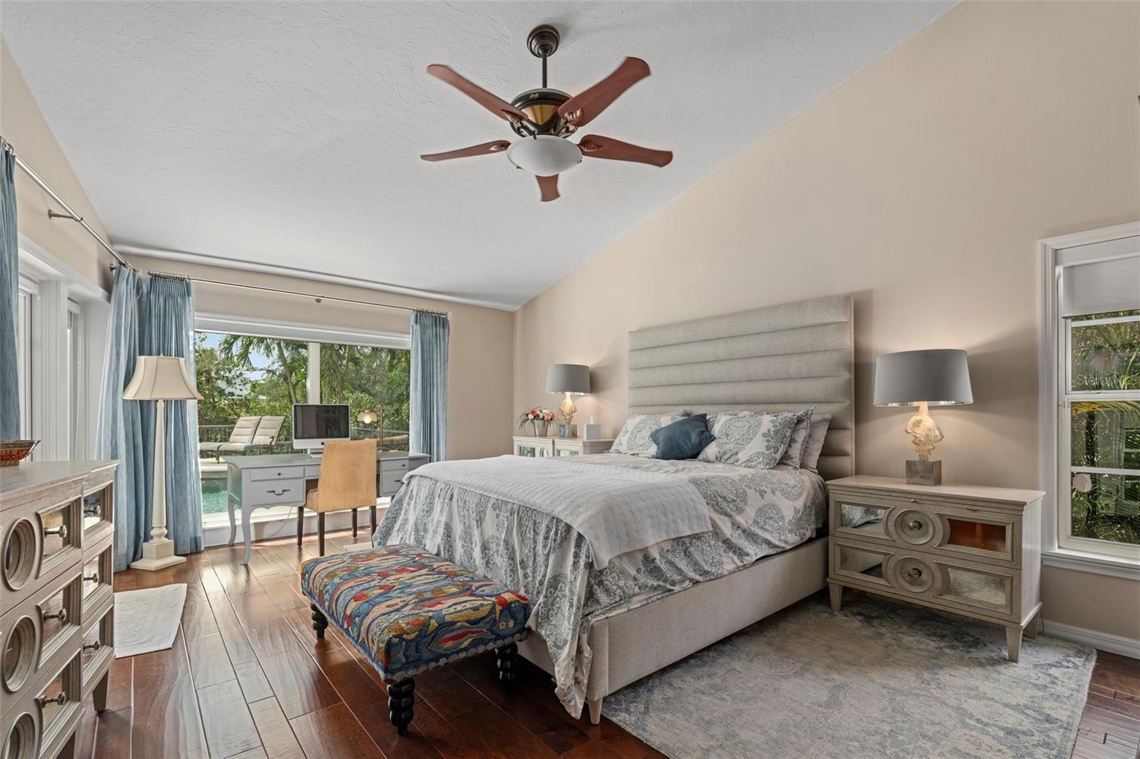 DREAM ISLAND - Residential