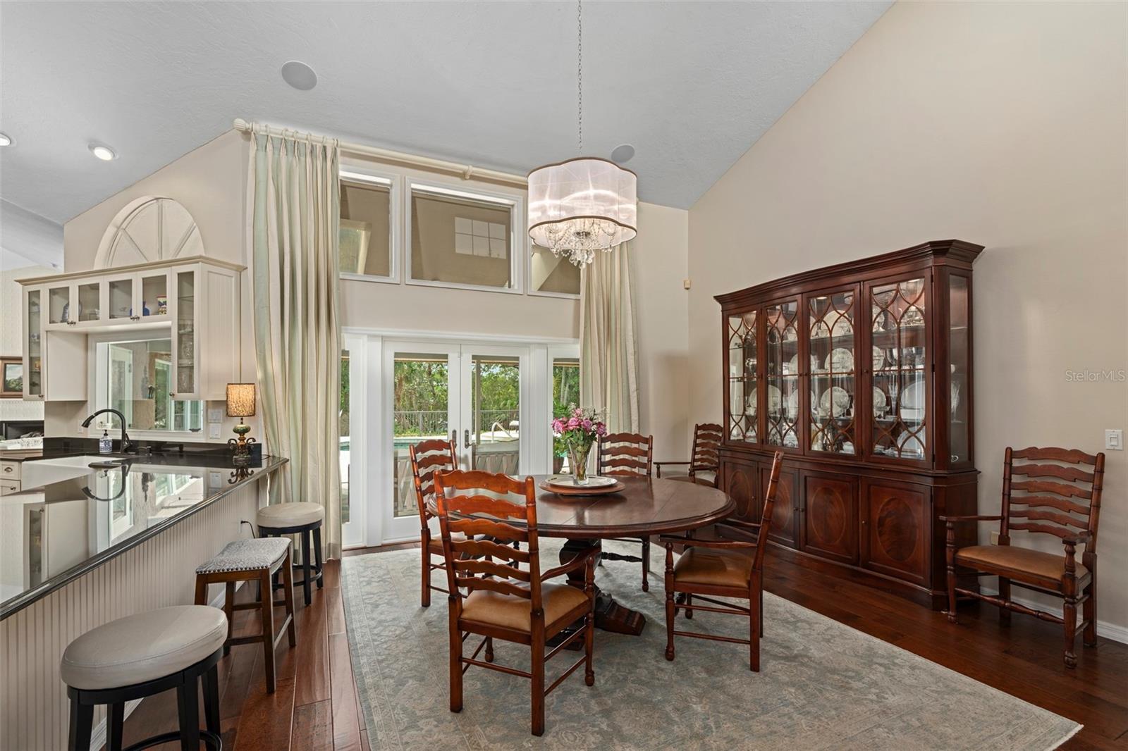 DREAM ISLAND - Residential