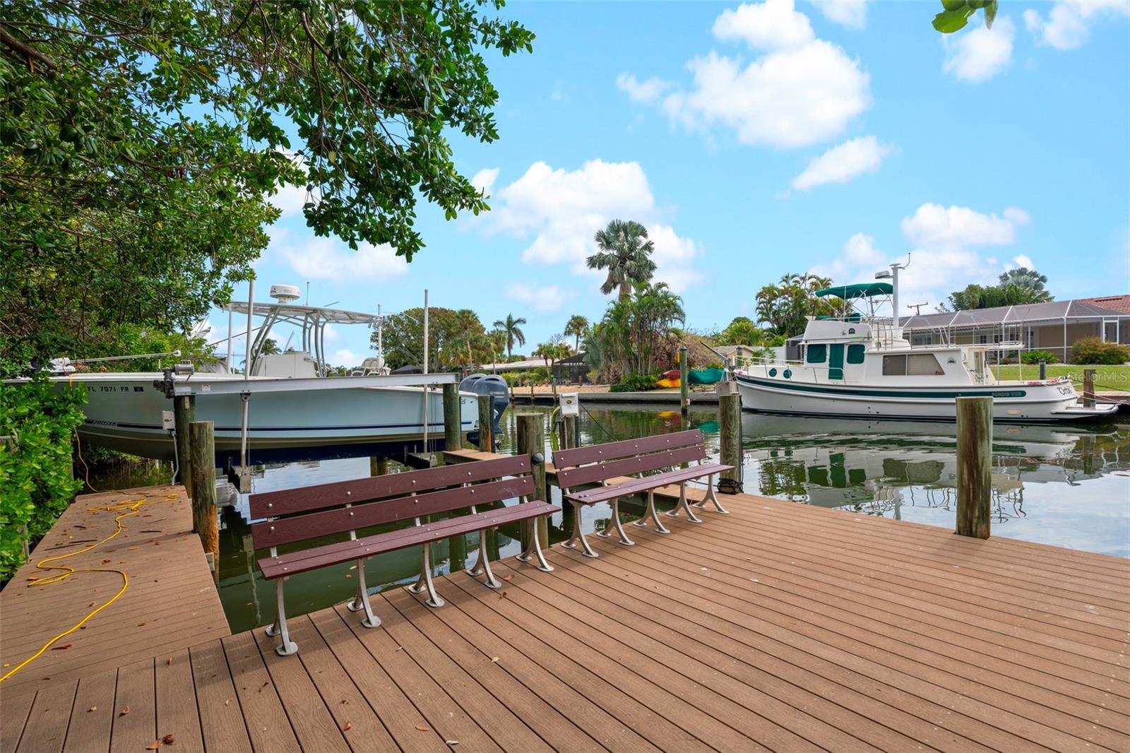 DREAM ISLAND - Residential