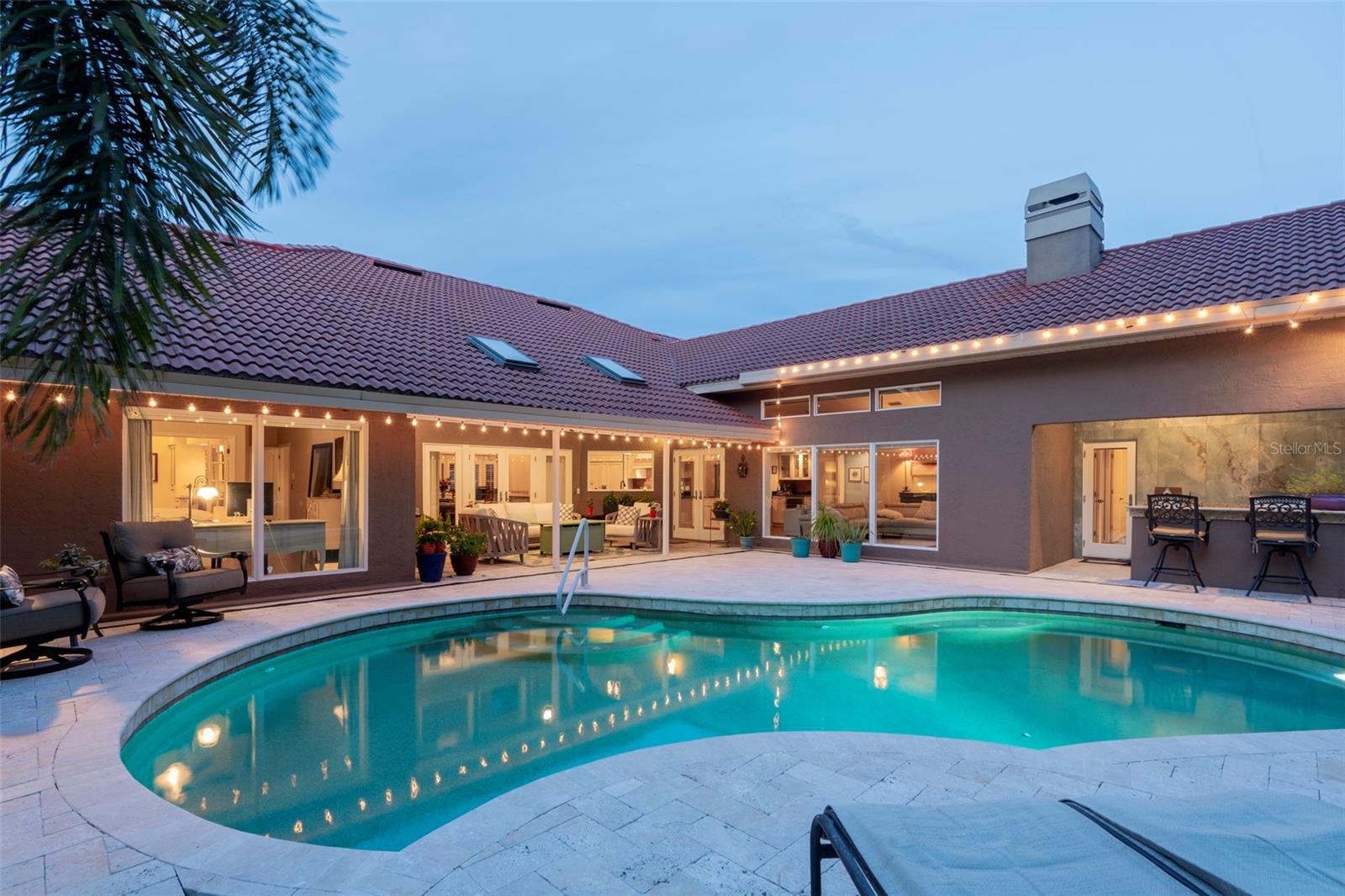 DREAM ISLAND - Residential