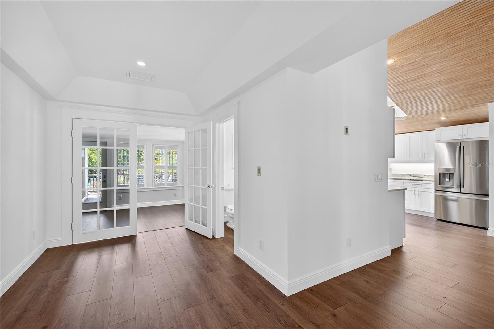 6851 LONGBOAT DRIVE S