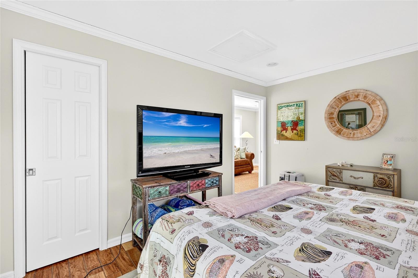 LONGBEACH ON LONGBOAT KEY - Residential