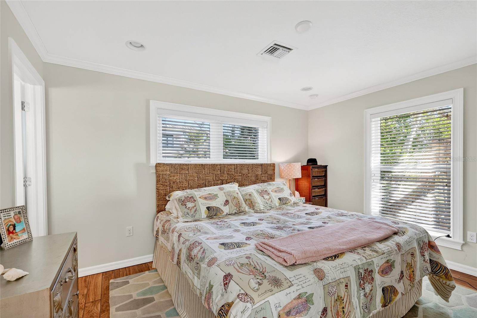 LONGBEACH ON LONGBOAT KEY - Residential