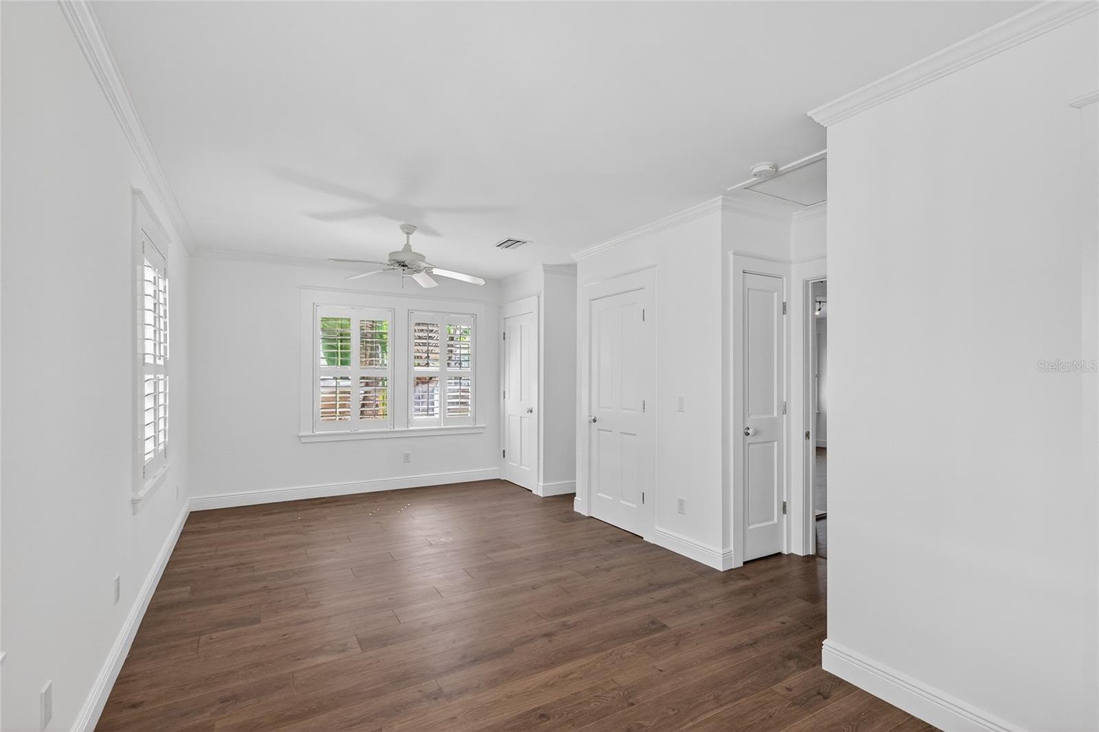 LONGBEACH ON LONGBOAT KEY - Residential