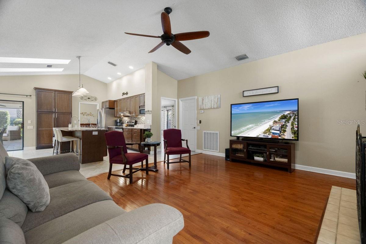 ESTATES AT COBBS LANDING THE PH II - Residential