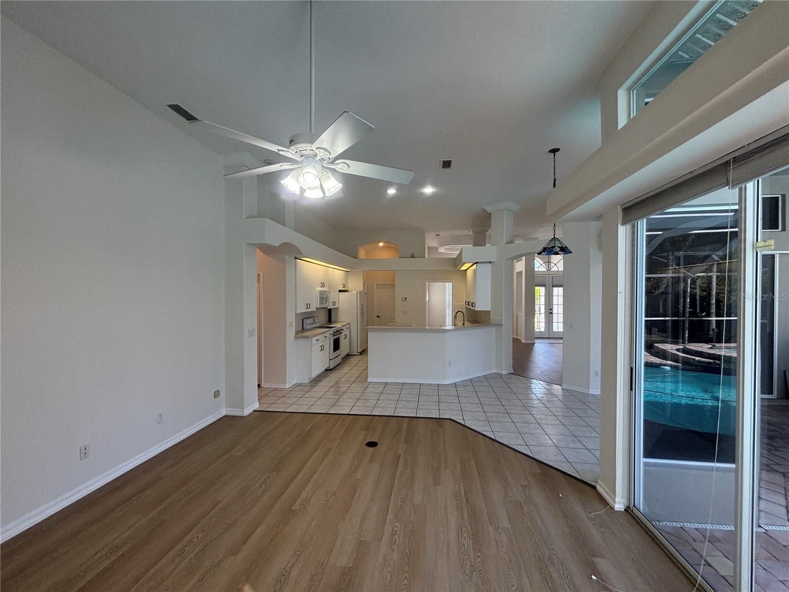 RESERVE AT LAKE TARPON THE - Residential Lease