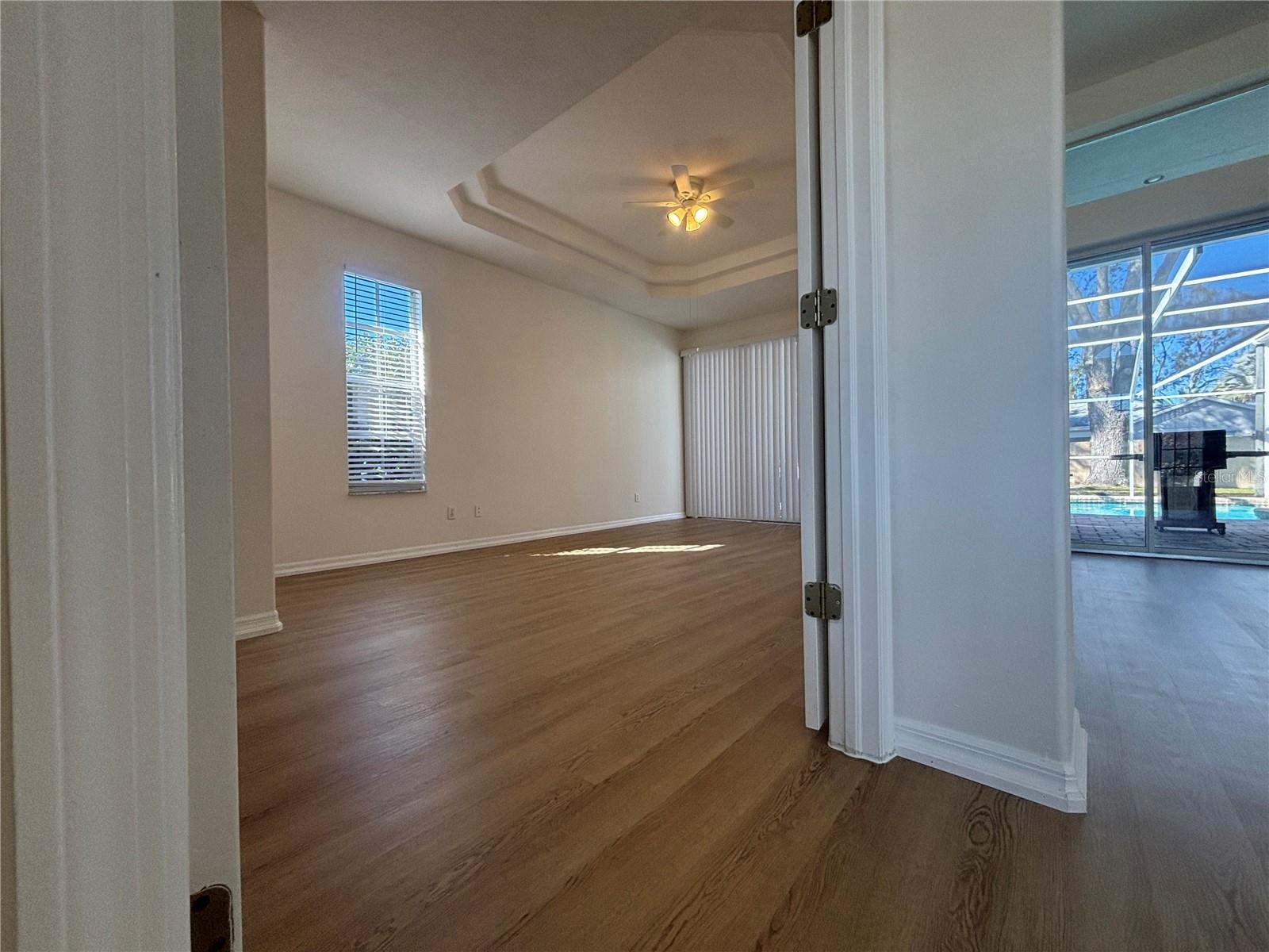 RESERVE AT LAKE TARPON THE - Residential Lease