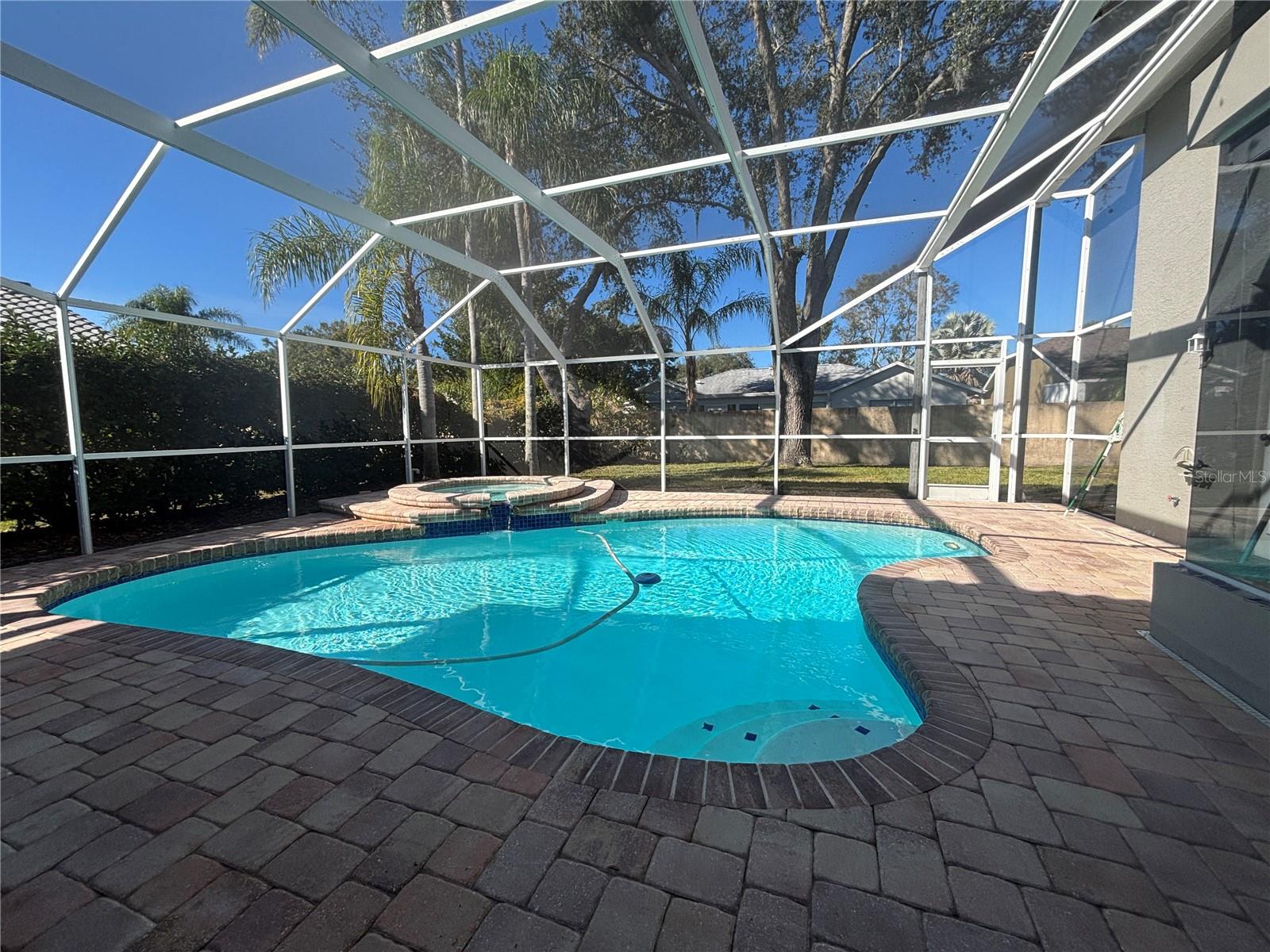 RESERVE AT LAKE TARPON THE - Residential Lease