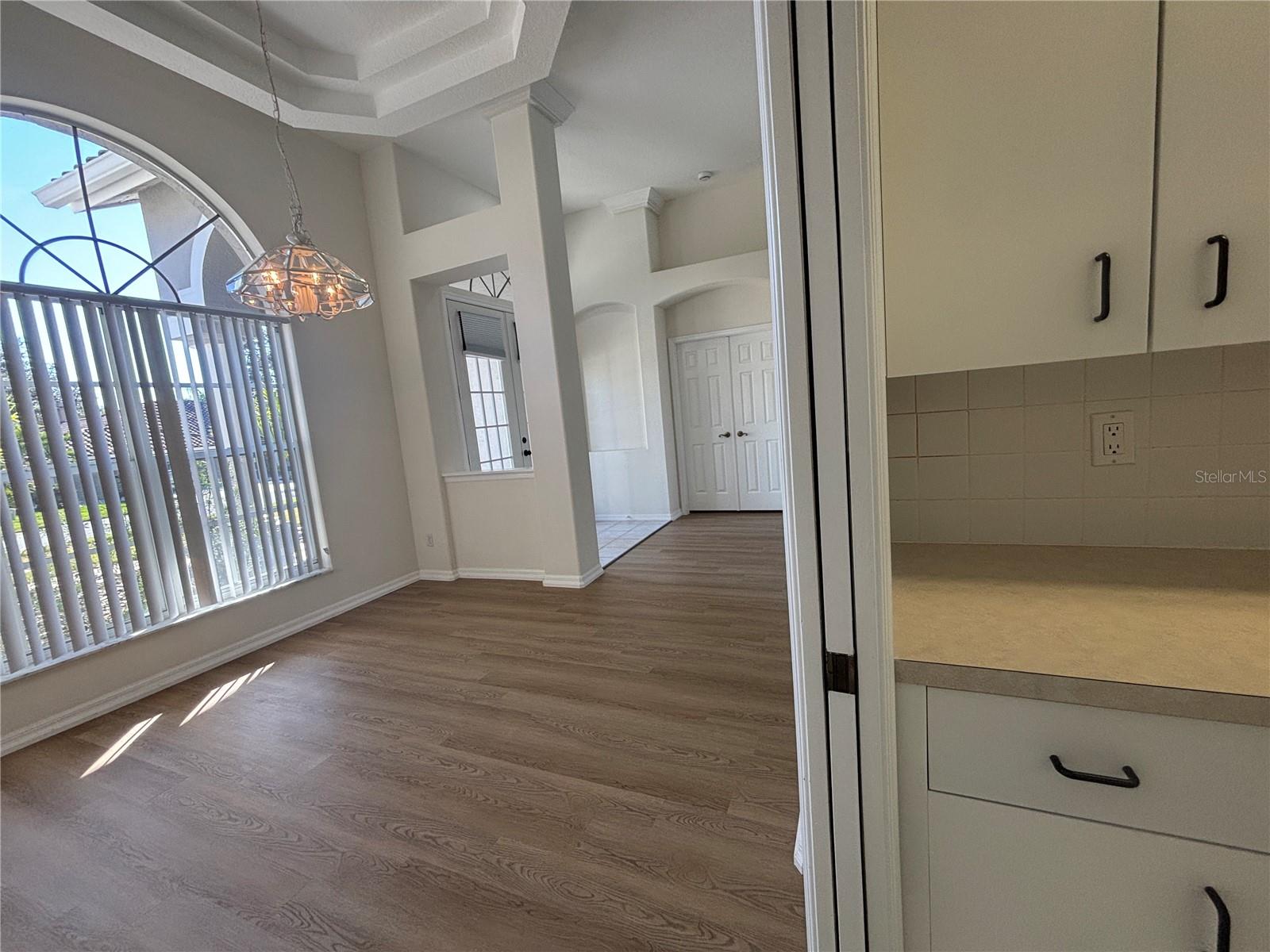 RESERVE AT LAKE TARPON THE - Residential Lease