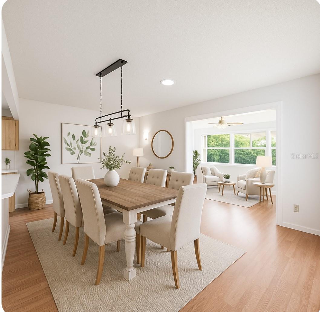 CIRCLE SQUARE WOODS Y - Residential