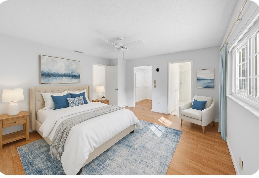 CIRCLE SQUARE WOODS Y - Residential