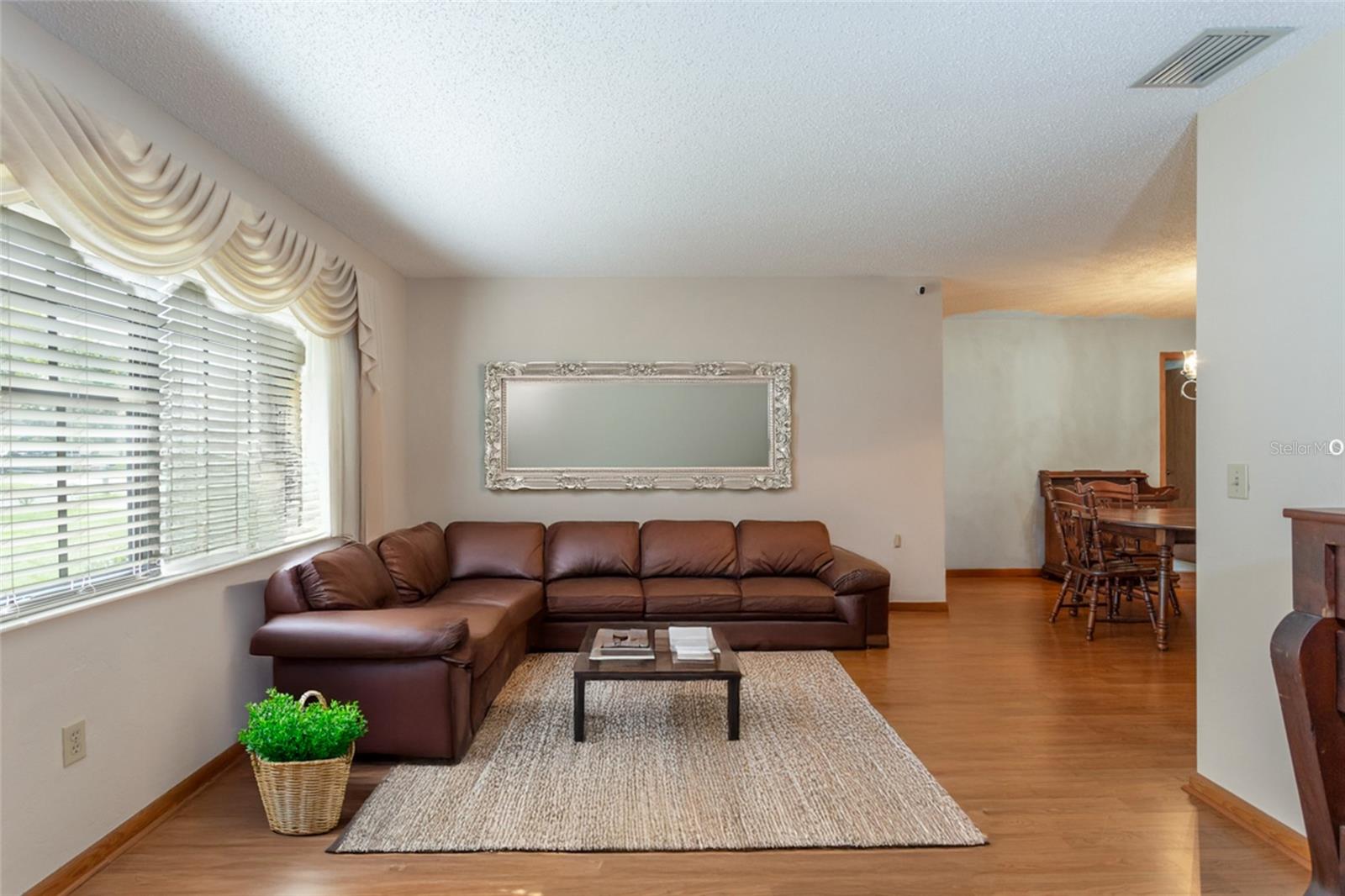 BELLE TERRE - Residential