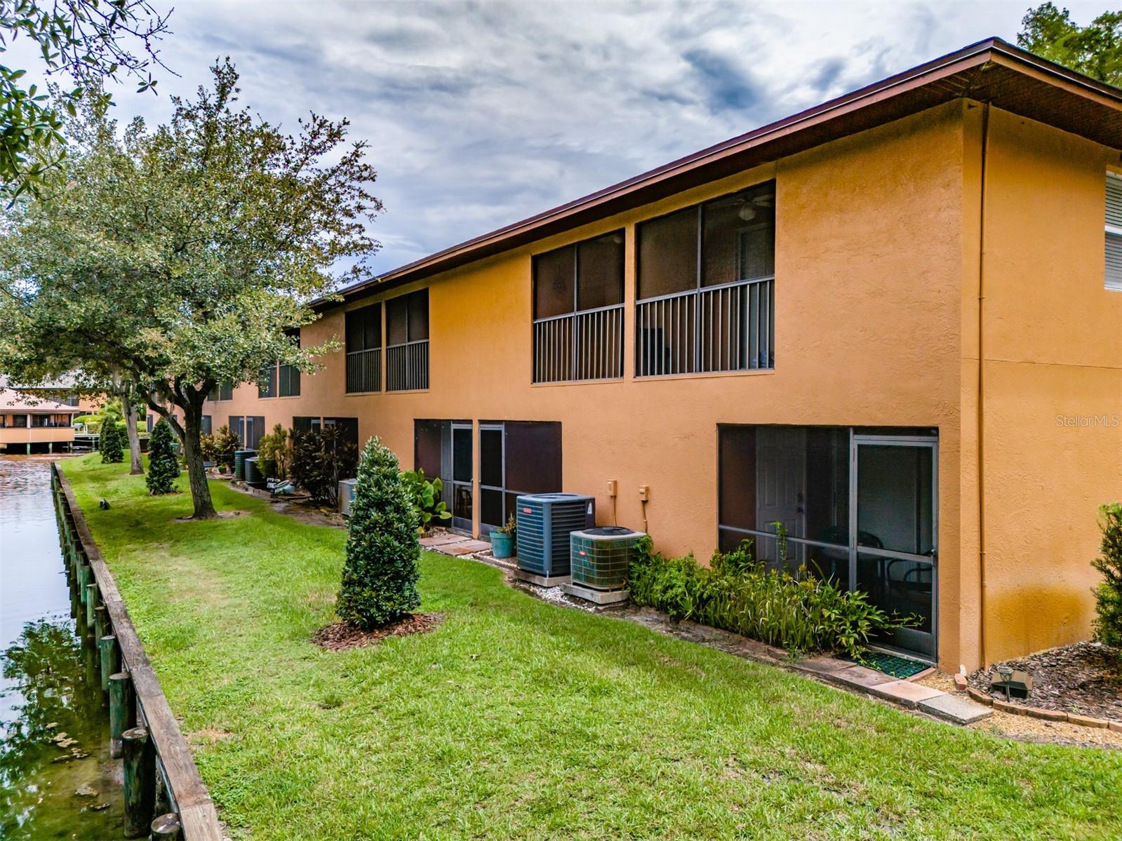 CARROLLWOOD COVE AT EMERALD GR - Residential