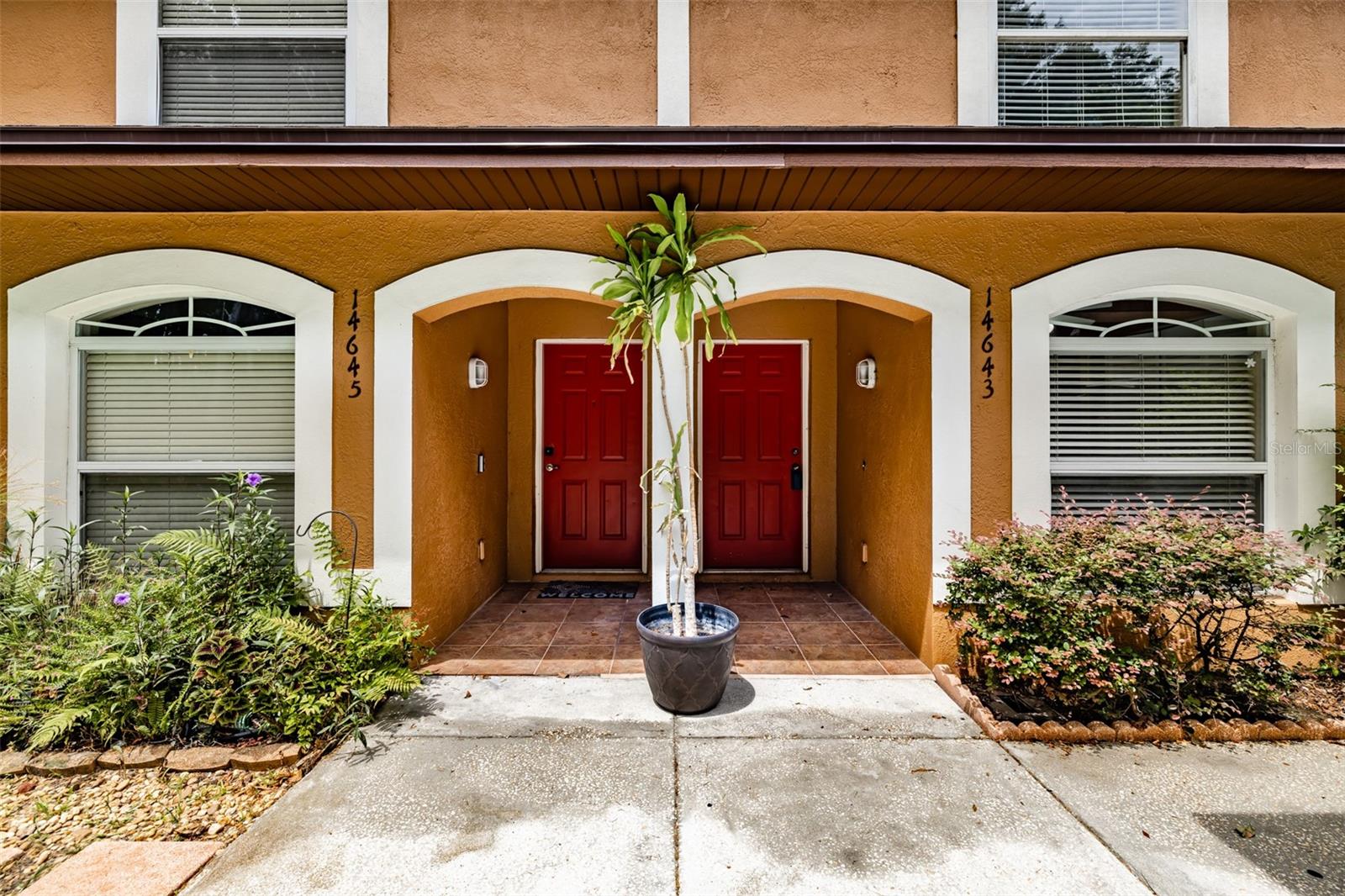 CARROLLWOOD COVE AT EMERALD GR - Residential