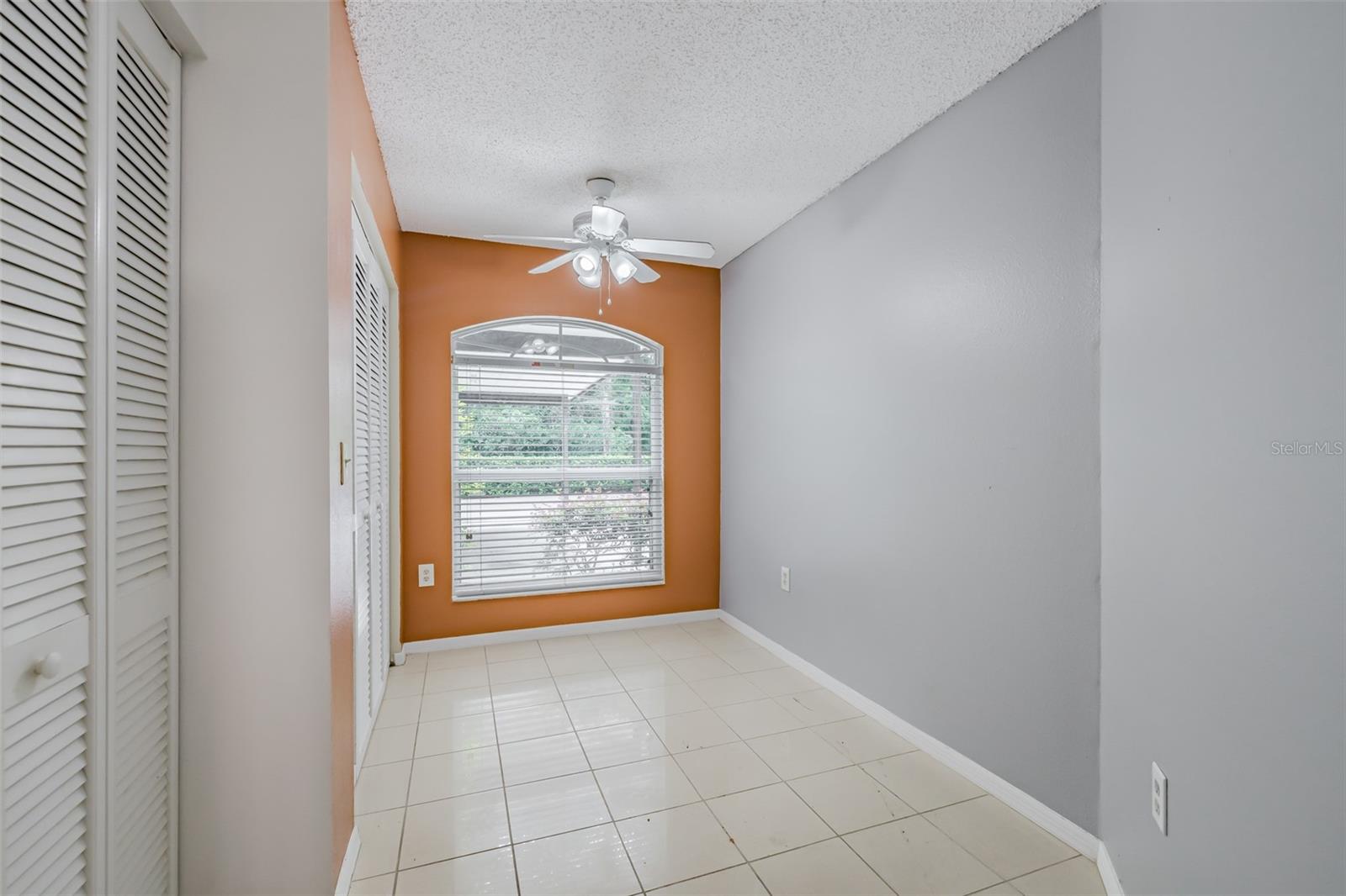 CARROLLWOOD COVE AT EMERALD GR - Residential