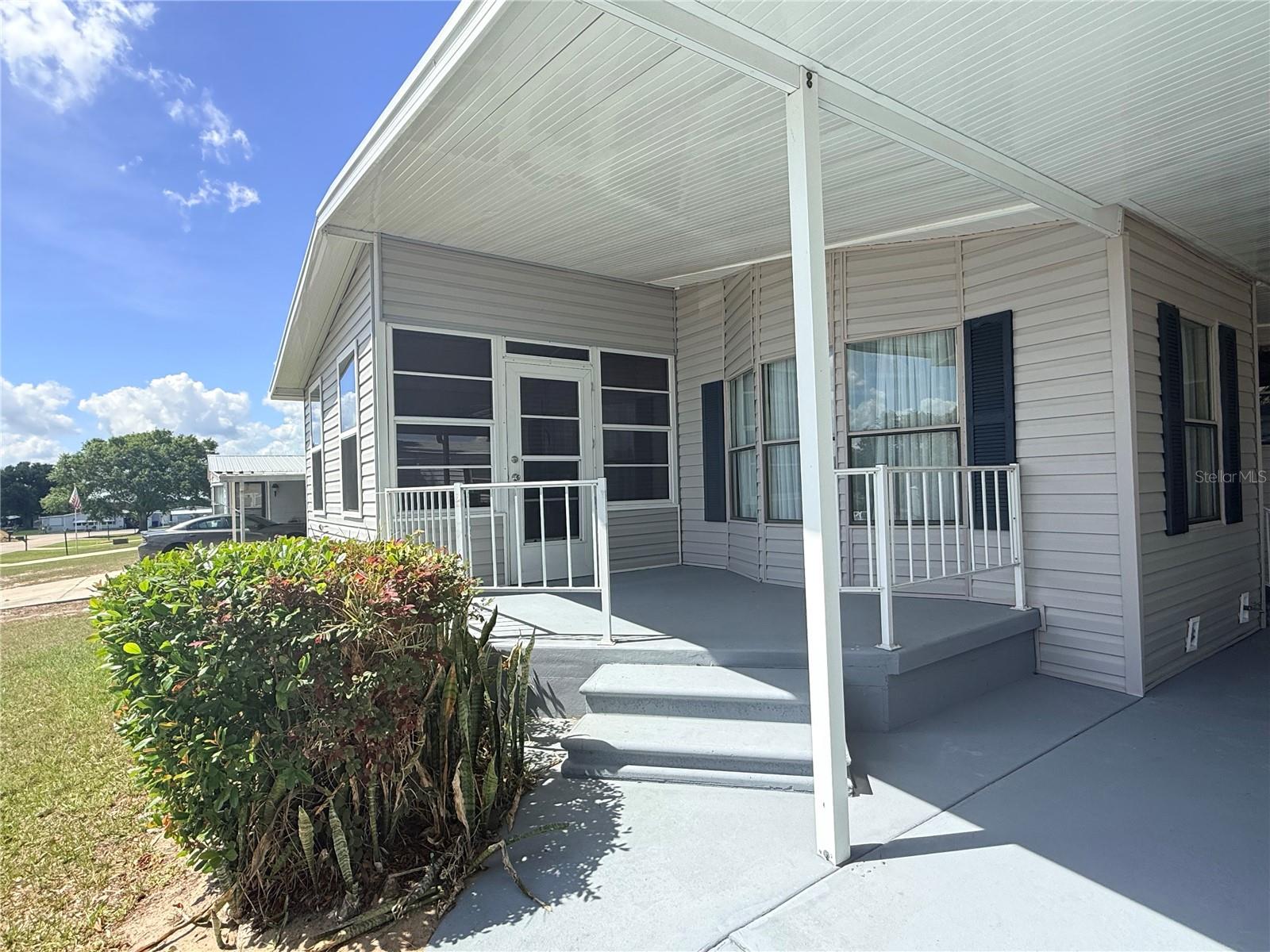 THE KNOLL SUB - Residential