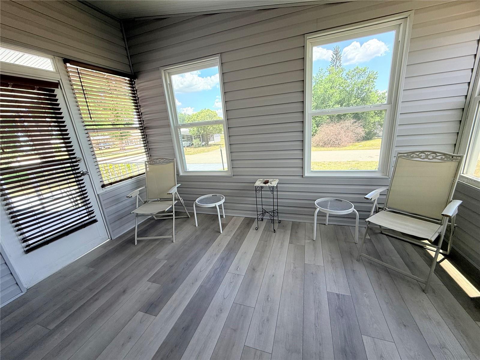 THE KNOLL SUB - Residential