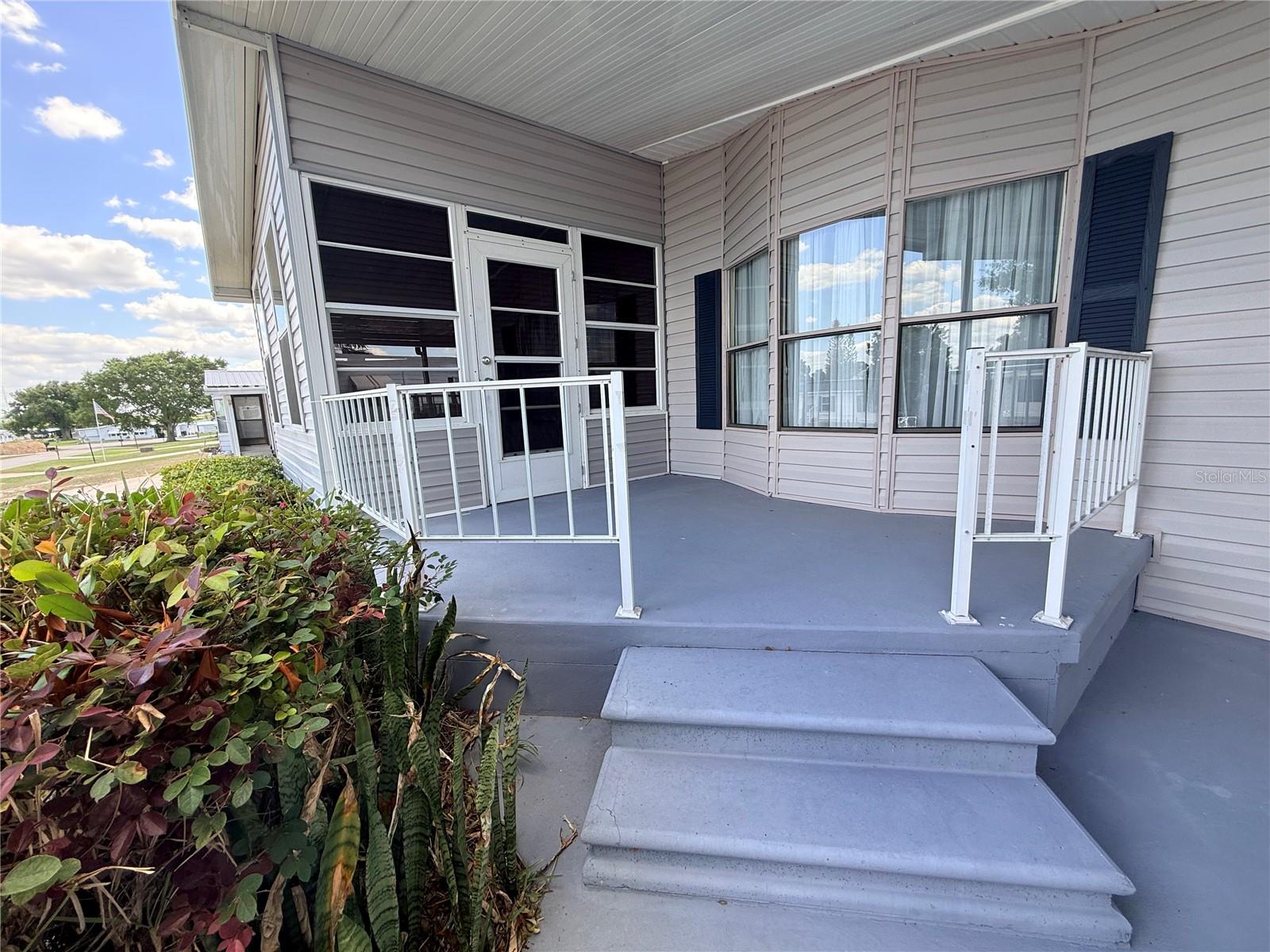 THE KNOLL SUB - Residential