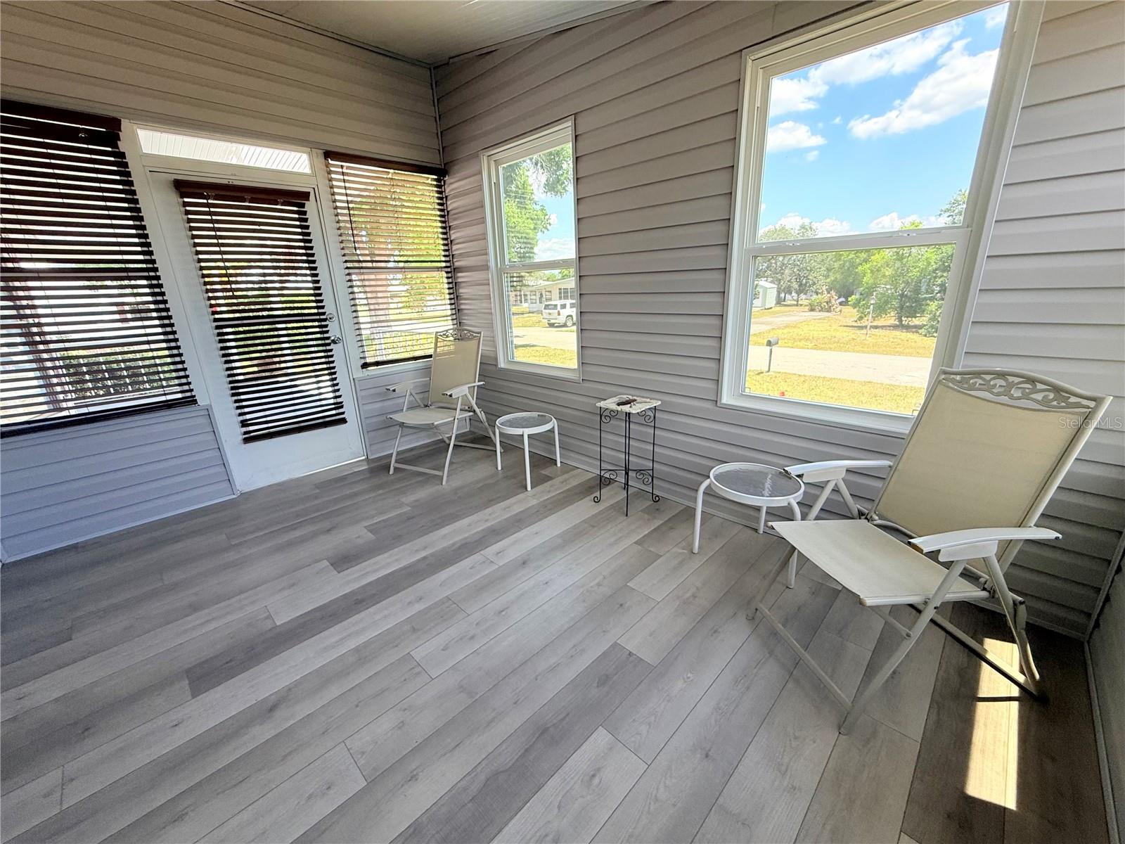 THE KNOLL SUB - Residential