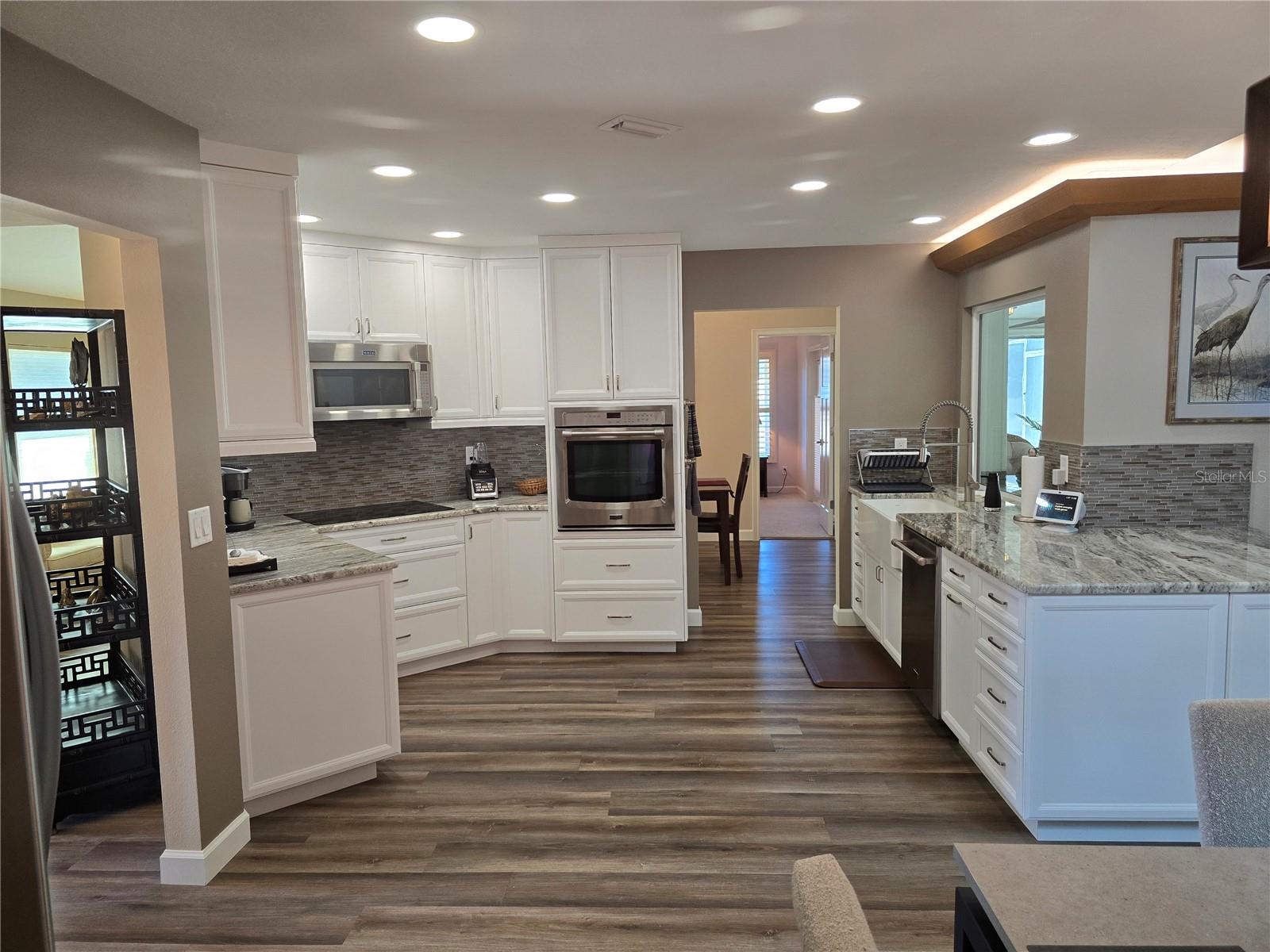 VENICE ACRES - Residential