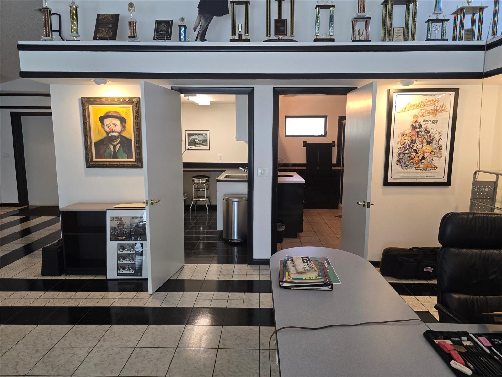 VENICE ACRES - Residential