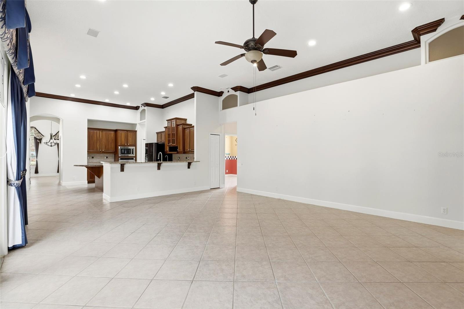 LAKE FOREST SEC 1 - Residential