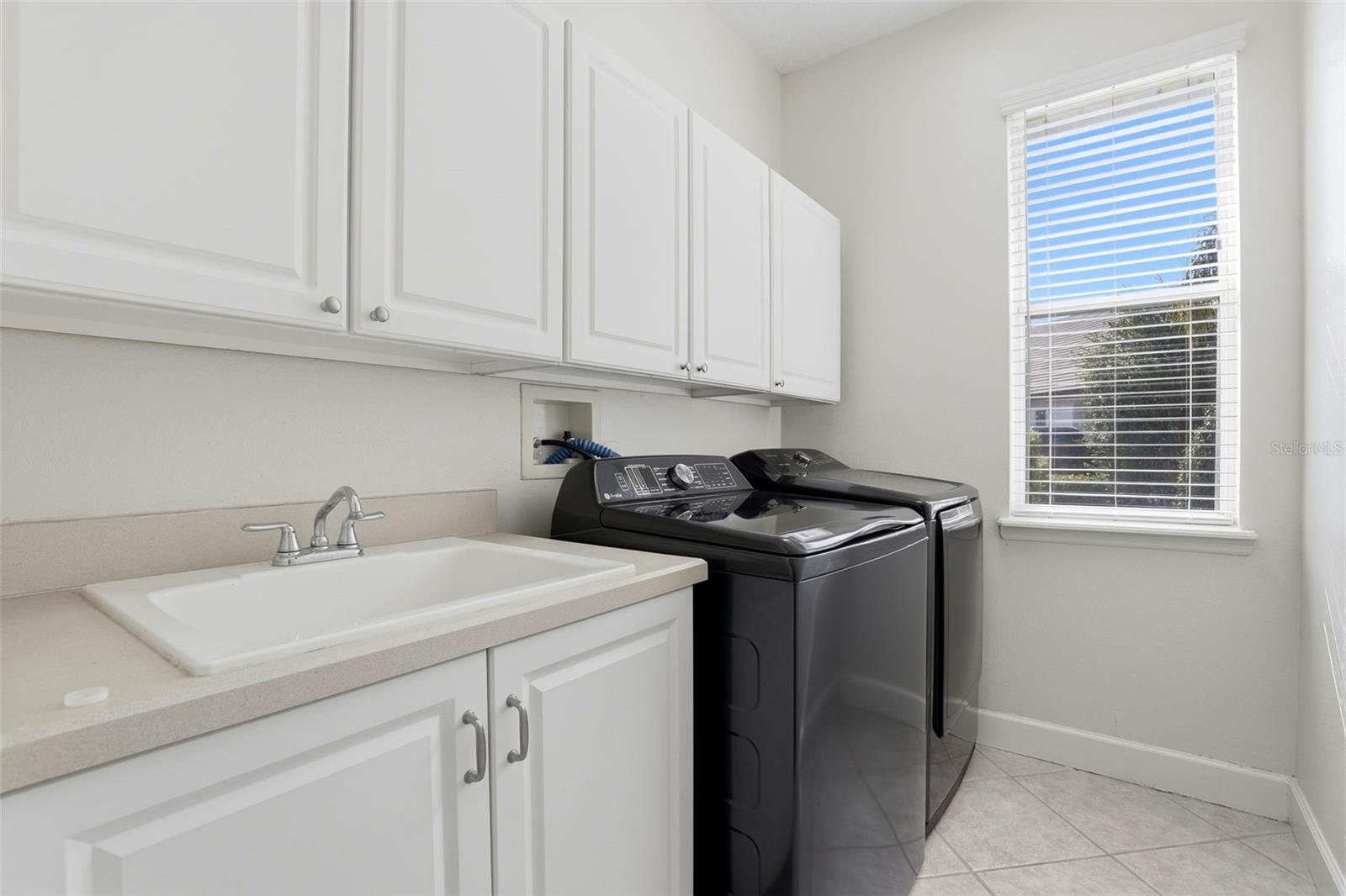 LAKE FOREST SEC 1 - Residential