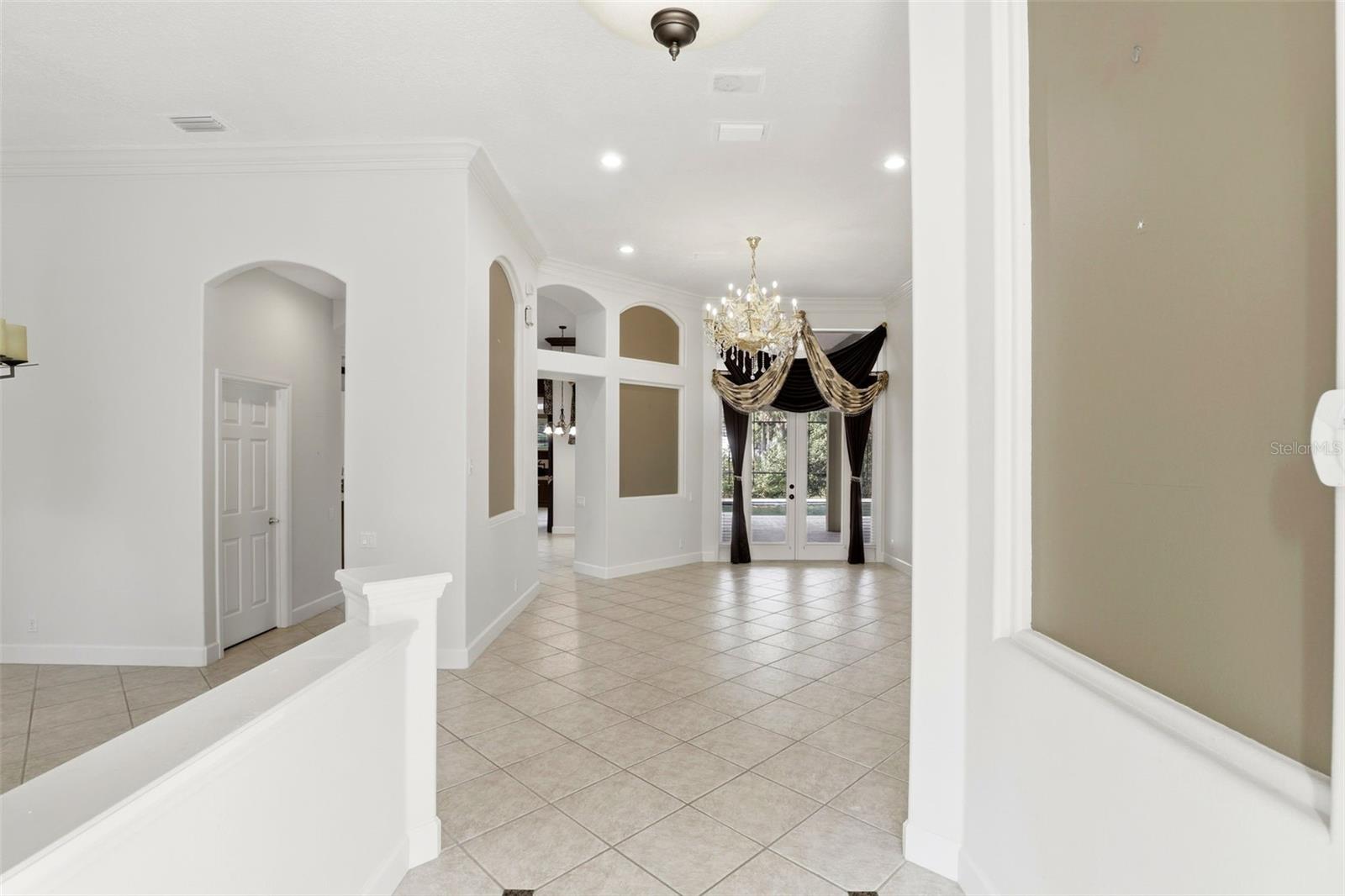 LAKE FOREST SEC 1 - Residential