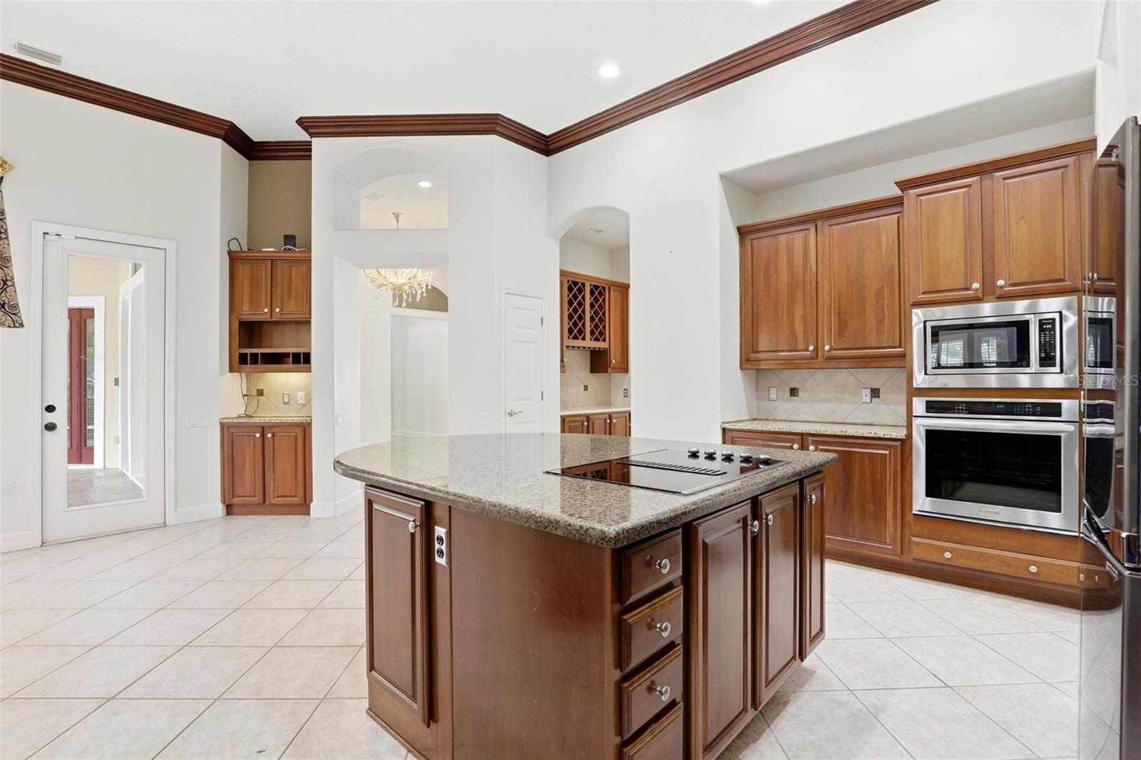 LAKE FOREST SEC 1 - Residential