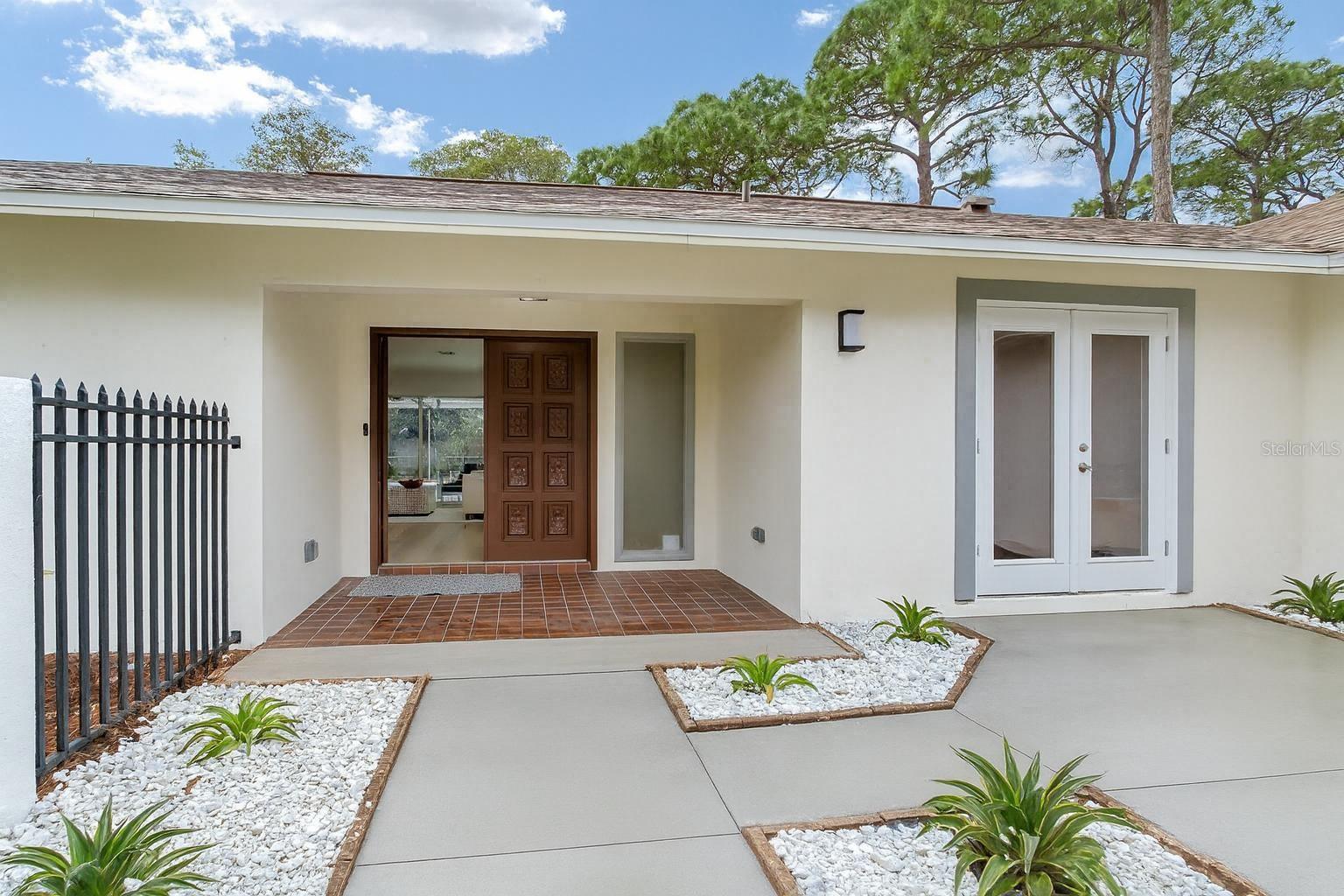 7490 PINE VALLEY LANE