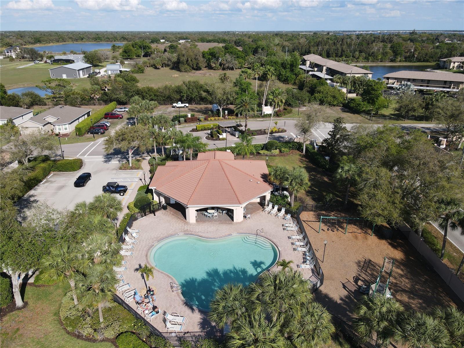 RIVER CLUB - Residential